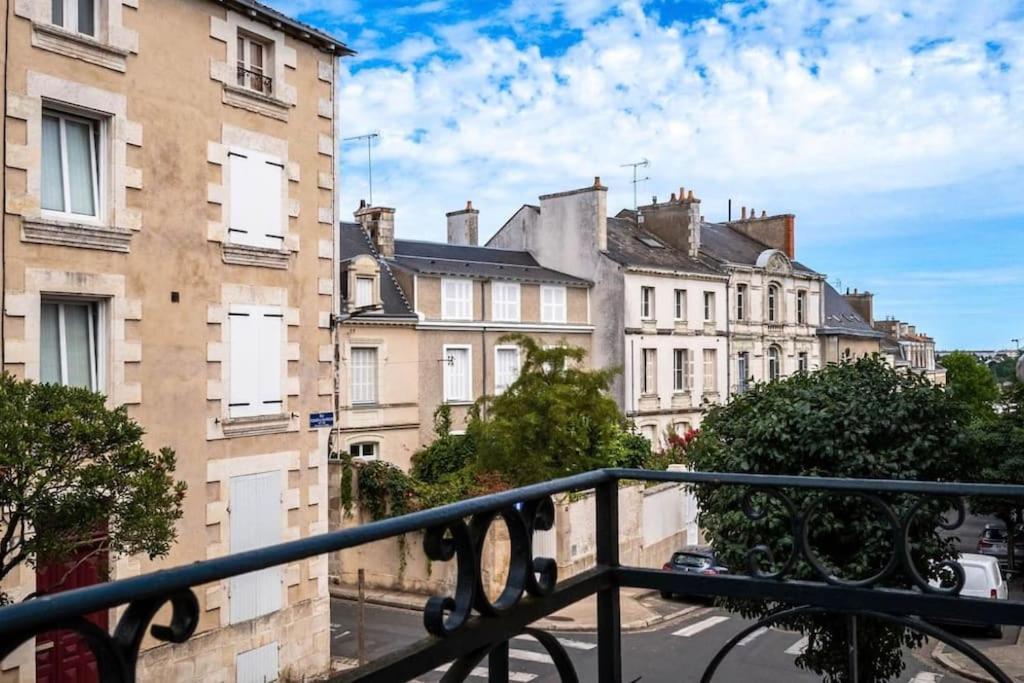 Le Ferdinand T2 En Hypercentre Lägenhet Poitiers Exteriör bild